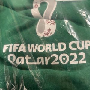 NEW- FIFA World Cup Qatar 2022 Sweatshirt, Hoodie Men’s Size M Green